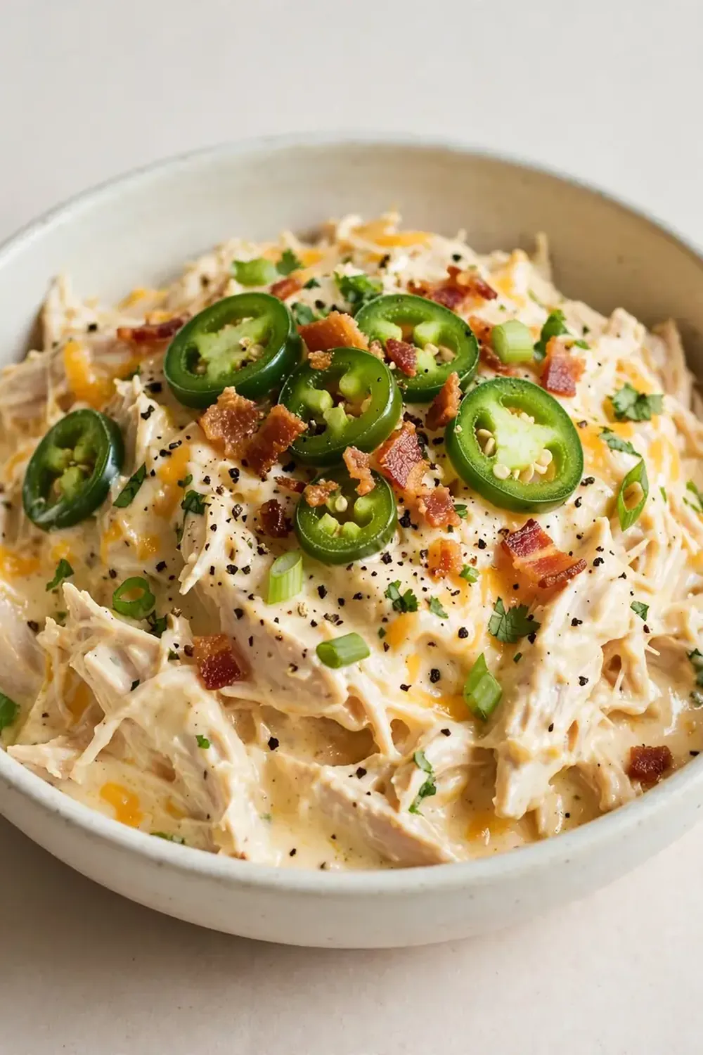 Slow Cooker Creamy Jalapeño Popper Chicken