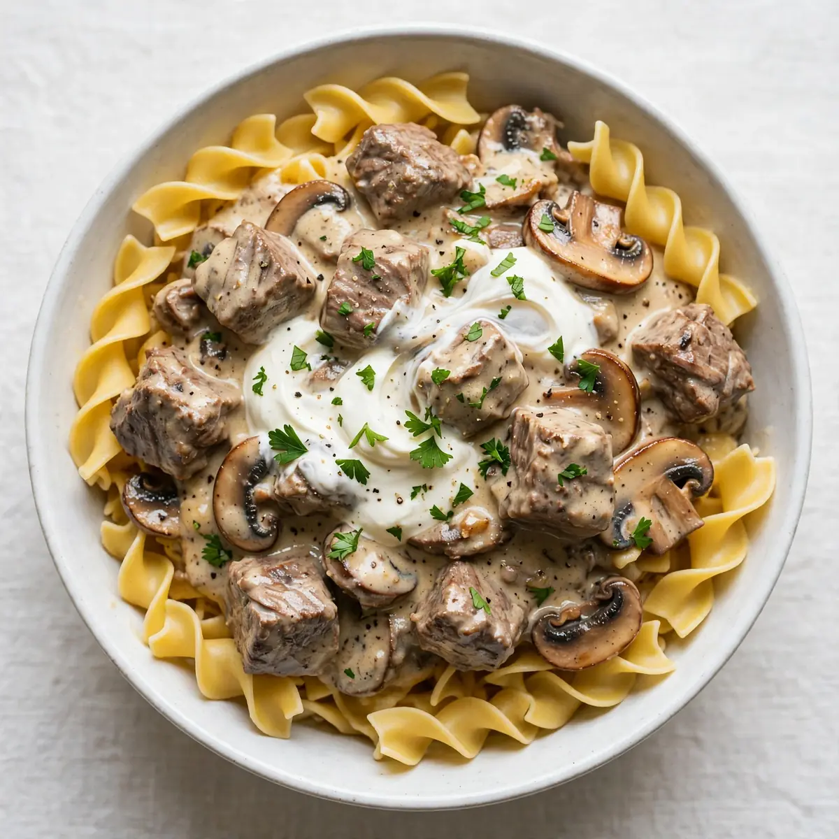 Budget Beef Stroganoff für Meal Prep aus dem Slow Cooker